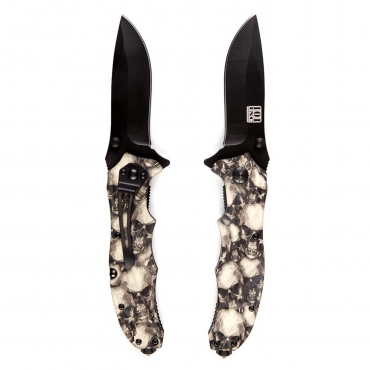 Knife with Skulls allover