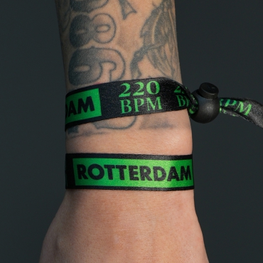 220 BPM wrist band green
