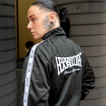 Essential Training Jacket – 100% Hardcore
